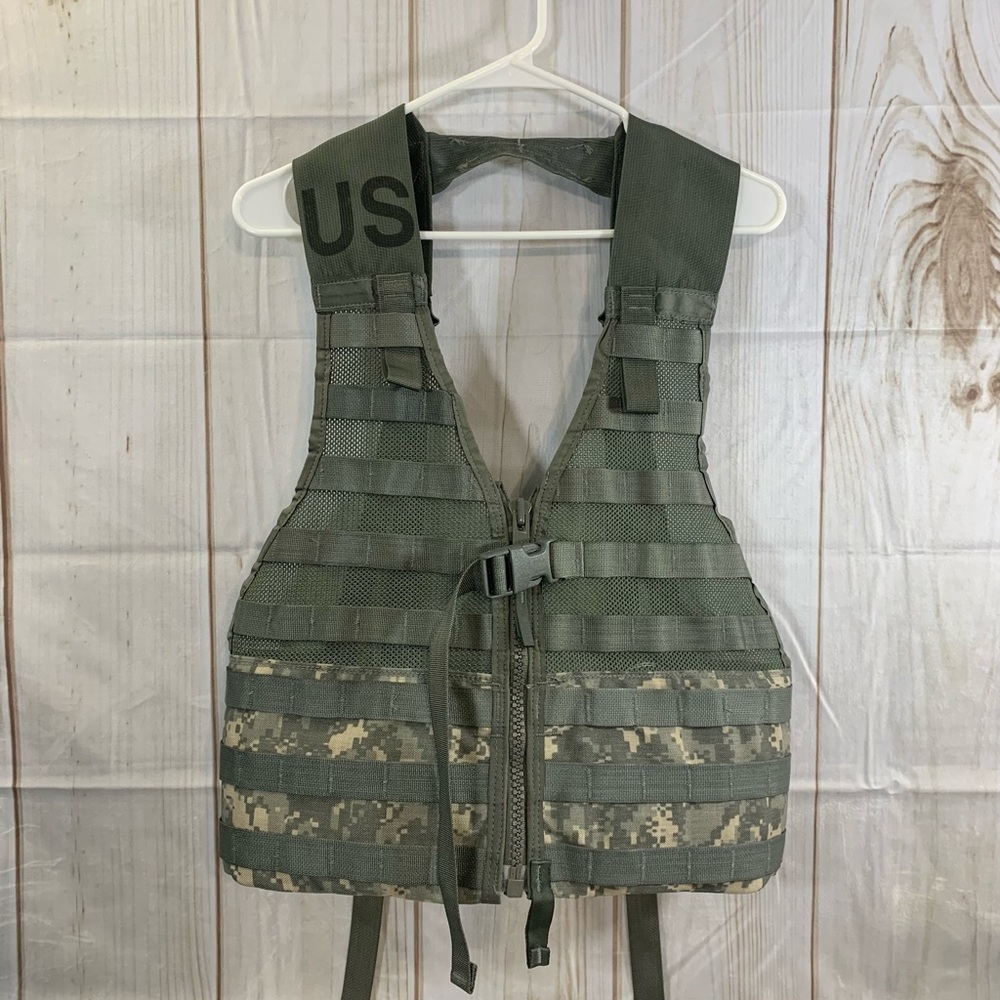 Molle II Modular Lightweight Load Carrying USGI Vest Medium